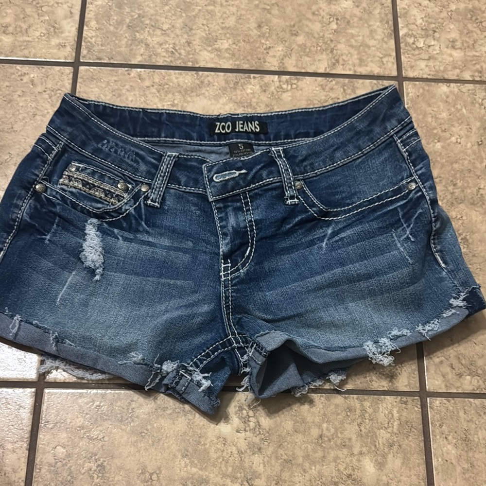 ZCO and shien shorts sold together